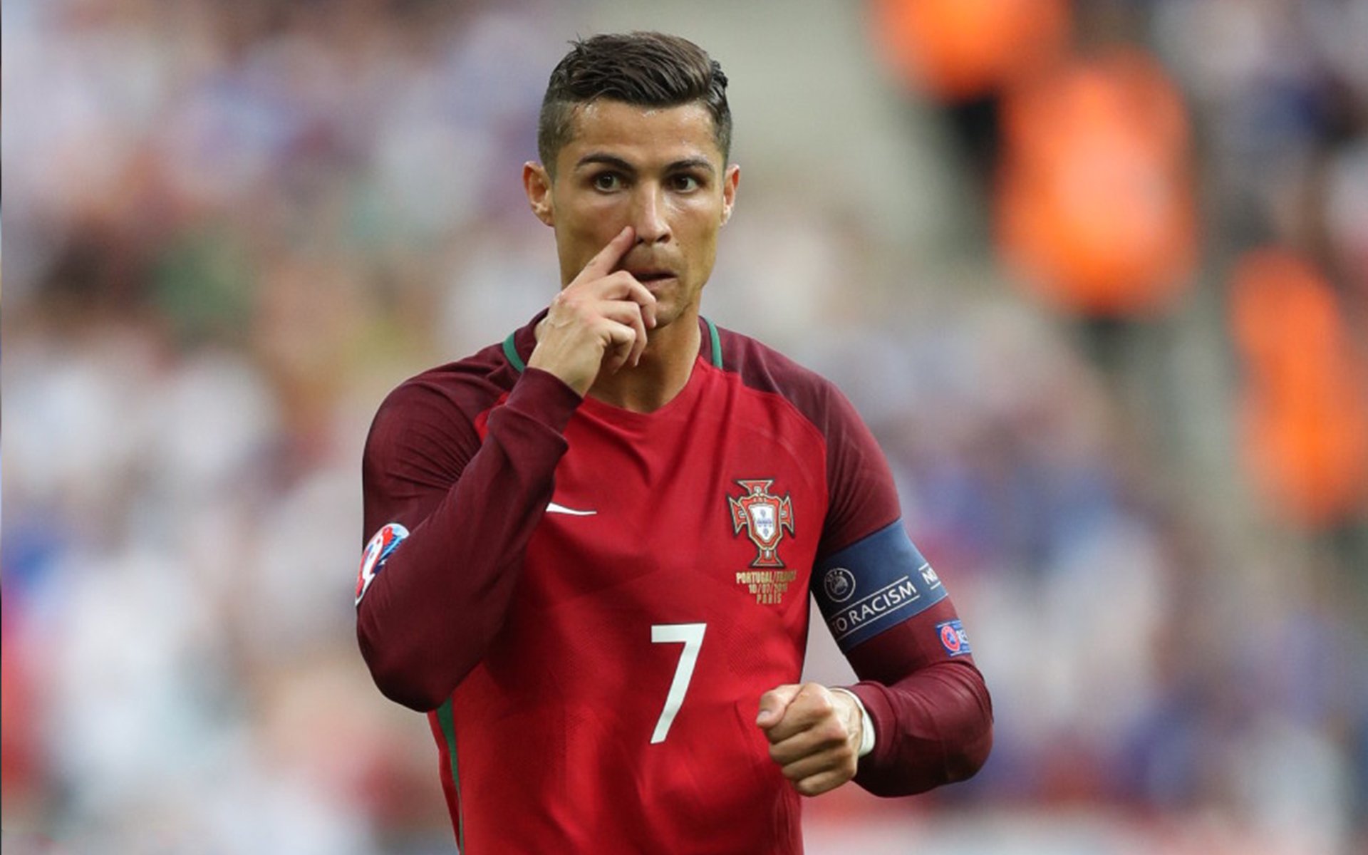 未来“足球天王”崭露头角，欧冠舞台见证奇迹，未来足坛巨星